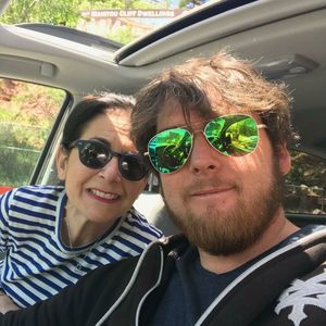 Meet your Posher, Dana